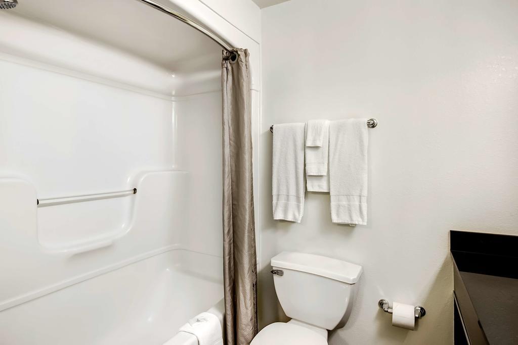Studio 6-East Brunswick, Nj - Nyc Area ภายนอก รูปภาพ